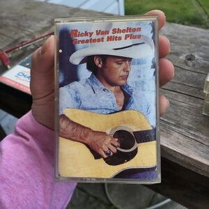 1992 Ricky Van Shelton cassette